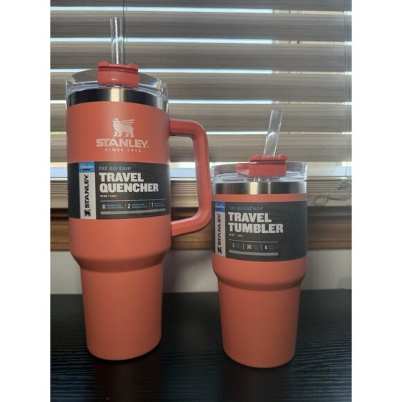 s-l400.jpg Stanley Exclusive OG Grapefruit 40oz/20oz Quencher Set BNWT